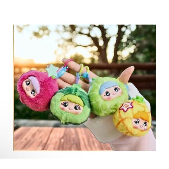 YAYA Fun Fruit Plush Pendant - Picture 4 of 5